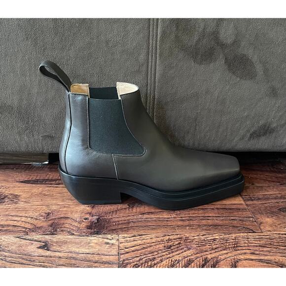 $1,800 NIB Bottega Veneta Leather Brown Heel Chelsea Boots Size 41(8) main image 9